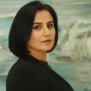 Porträt der Autorin Karosh Taha