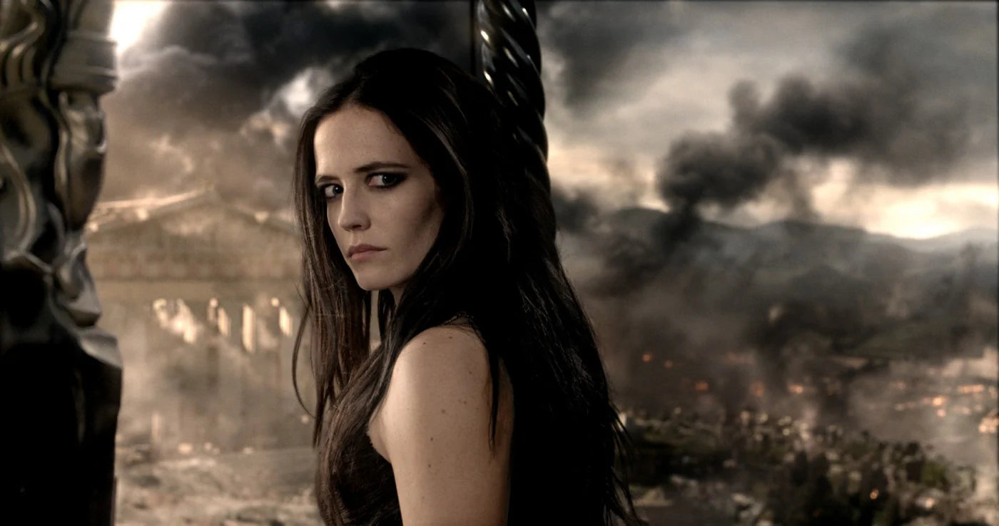 300: Rise of an Empire – Artemisia blickt über ihre Schulter zu Themistokles