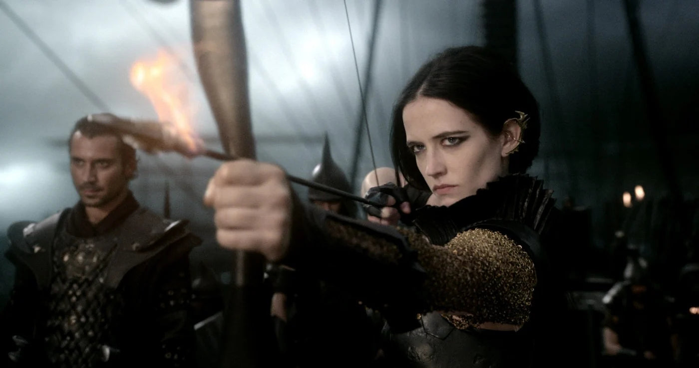 300: Rise of an Empire – Artemisia spannt ihren Bogen