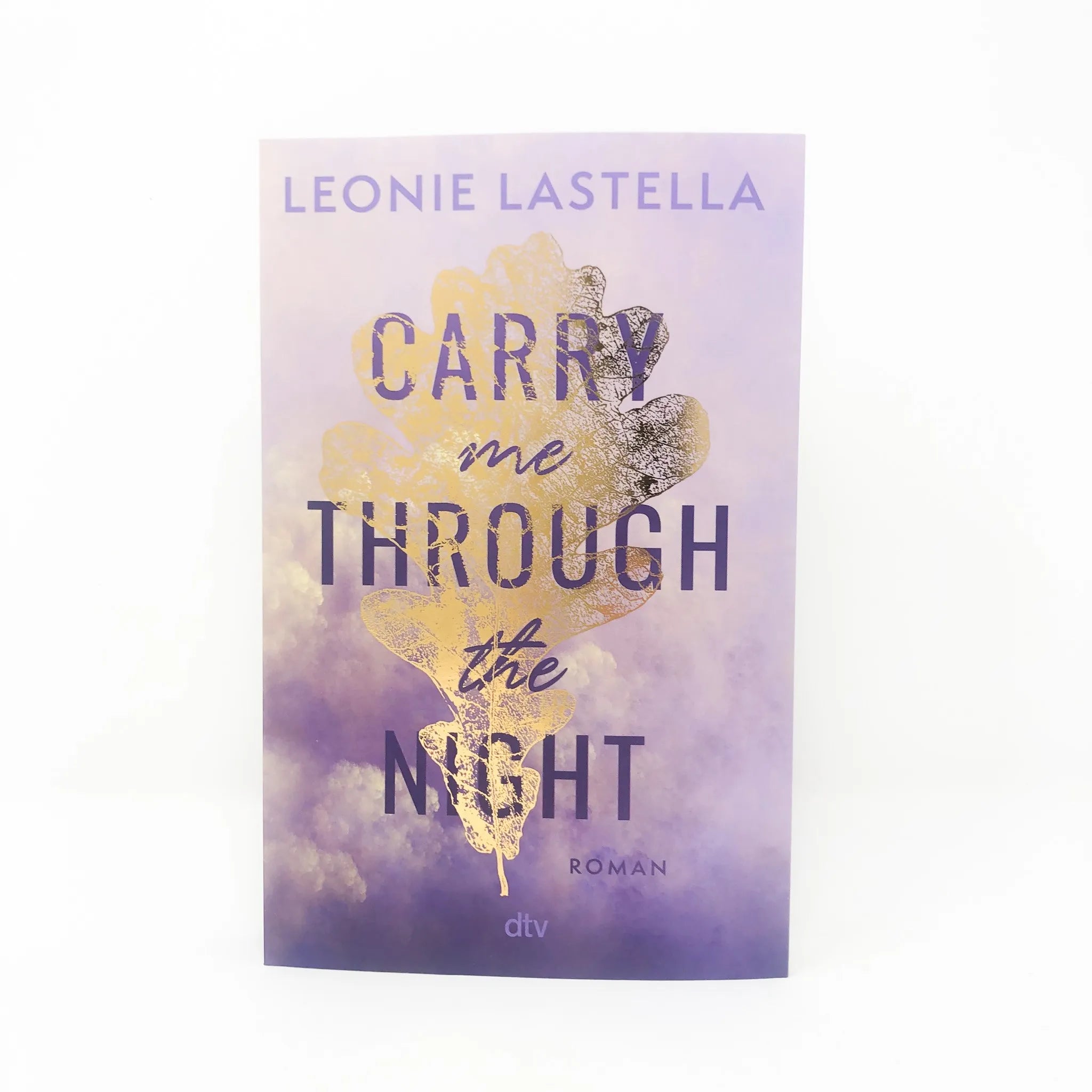 Abbildung von 'Carry me through the night'