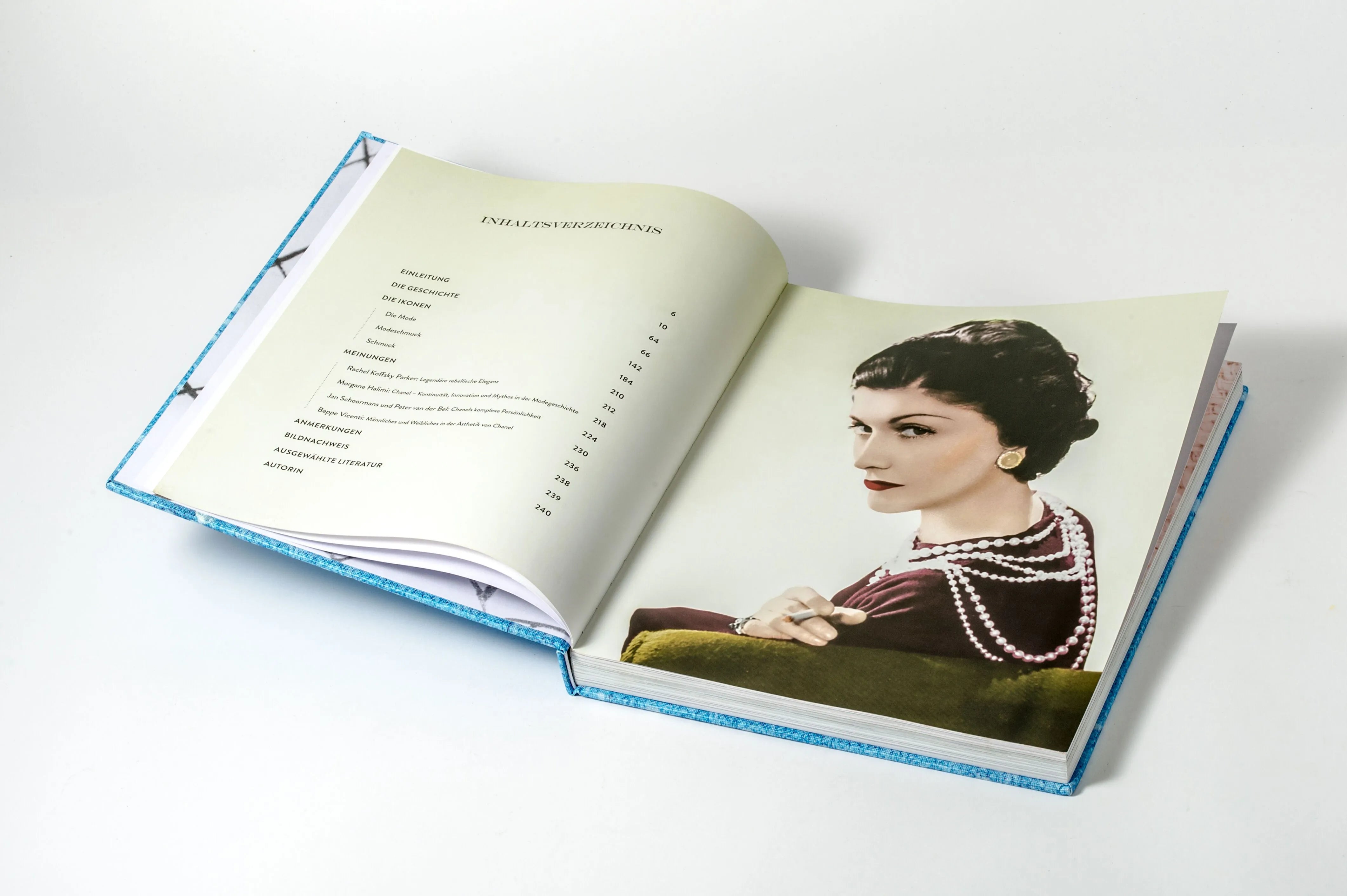 Detailansicht: Chanel - Die Essenz des Luxus (Hardcover)