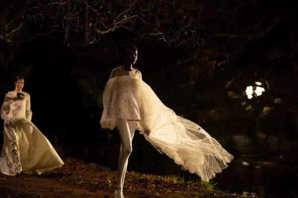 Filmszene 2 aus Couture – Blu-ray. Regie: Alice Winocour