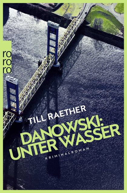 Buchcover von 'Danowski: Unter Wasser' - Taschenbuch von Till Raether