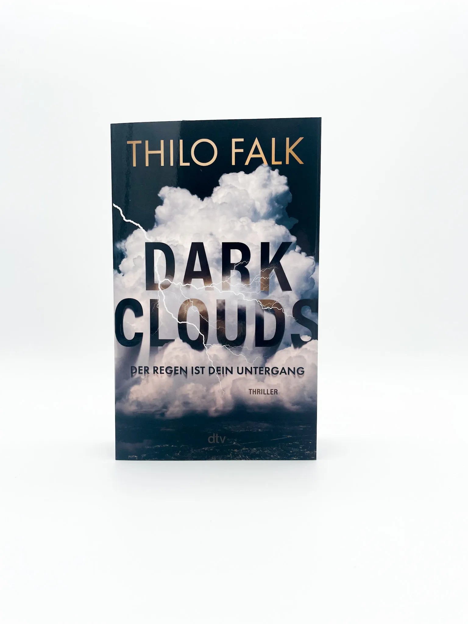 Abbildung von 'Dark Clouds'