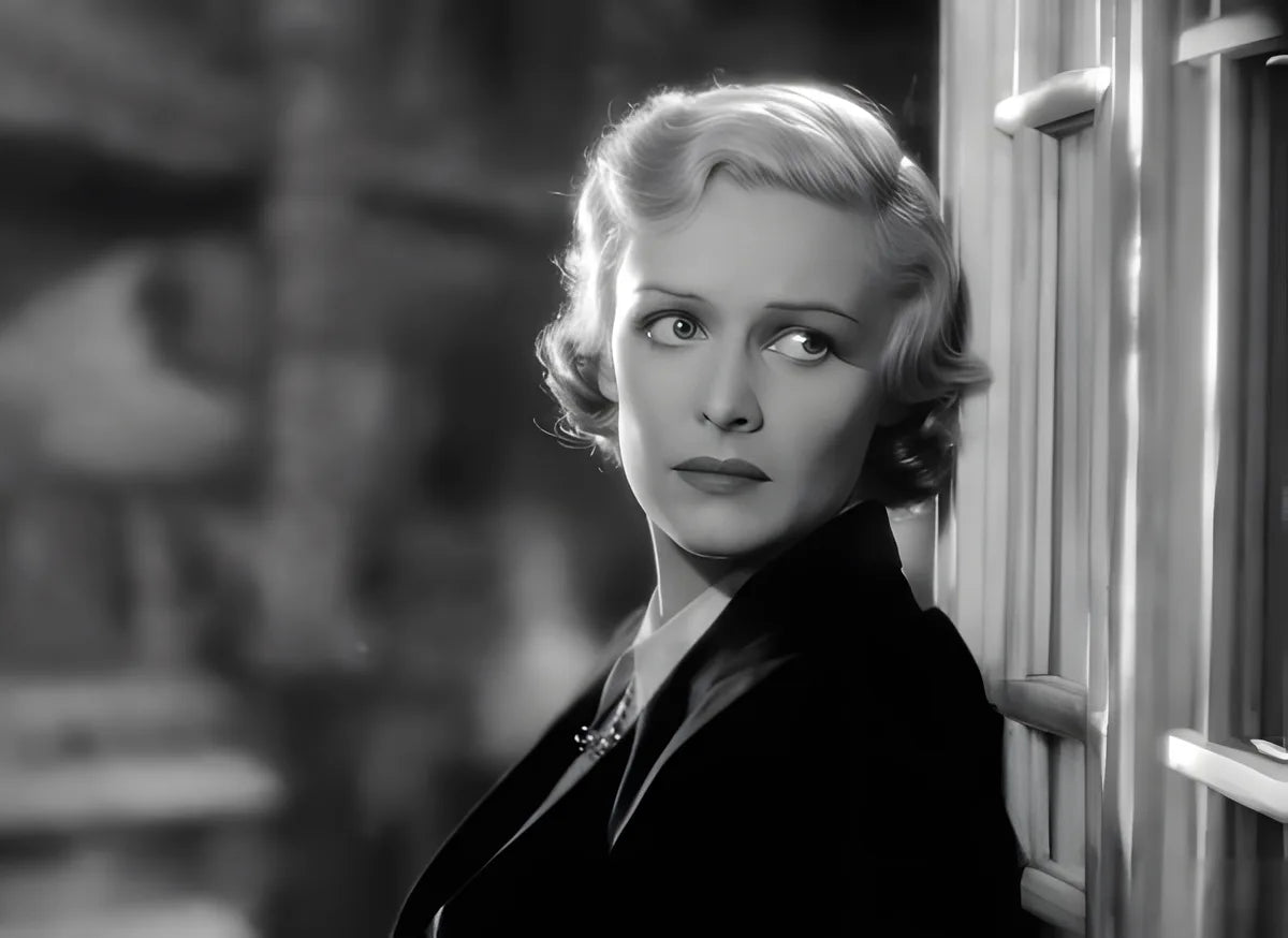 Filmszene 1 aus Der General starb im Morgengrauen – DVD. Regie: Lewis Milestone