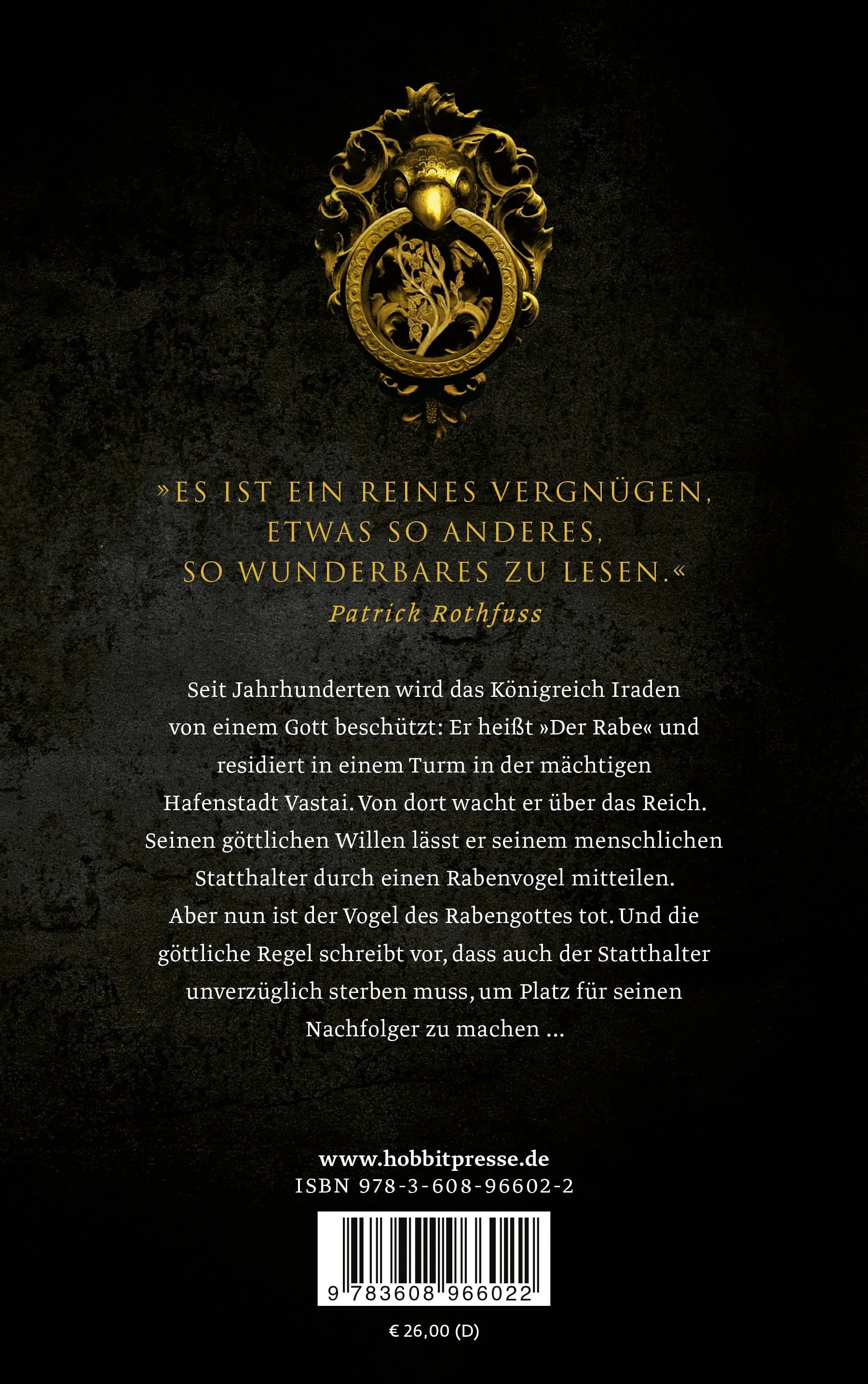 Buchrückseite von 'Der Rabengott' mit Klappentext - Gebundene Ausgabe