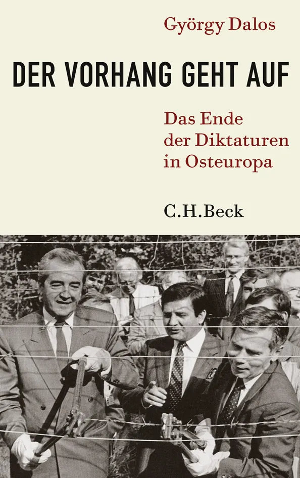 Buchcover von 'Der Vorhang geht auf' - Gebundene Ausgabe von György Dalos