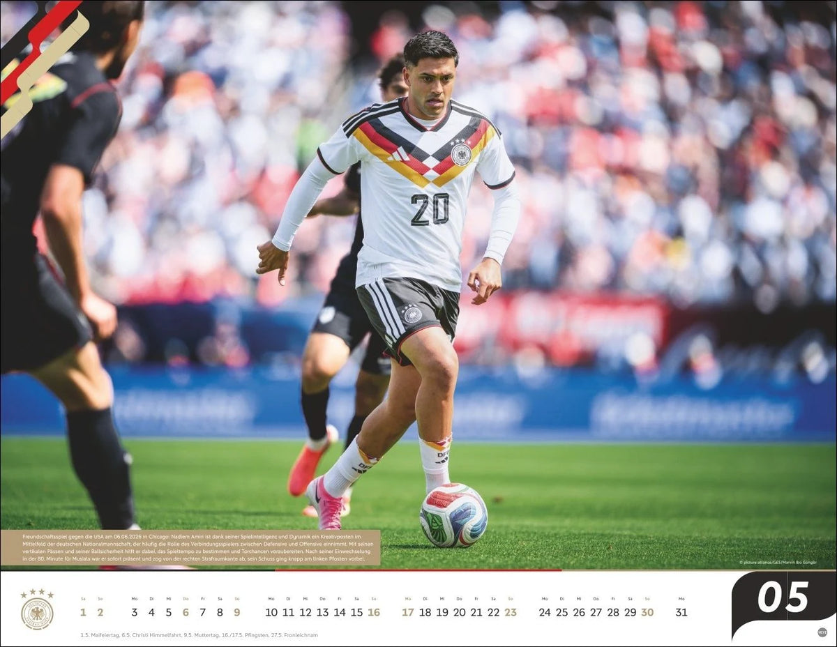 DFB Männer Posterkalender 2027 – Ansicht