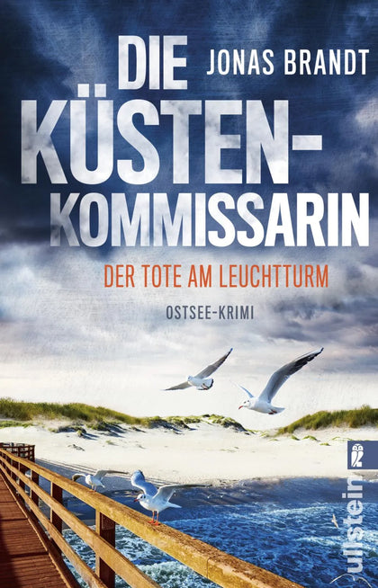 Cover: Die Küstenkommissarin – Der Tote am Leuchtturm (Taschenbuch) von Jonas Brandt