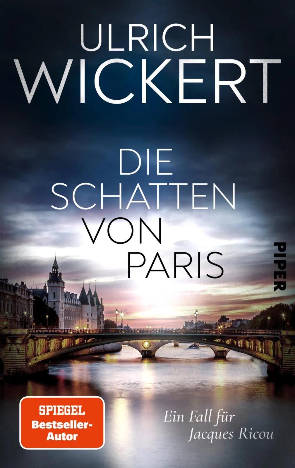 Buchcover von 'Die Schatten von Paris' - Gebundene Ausgabe von Ulrich Wickert
