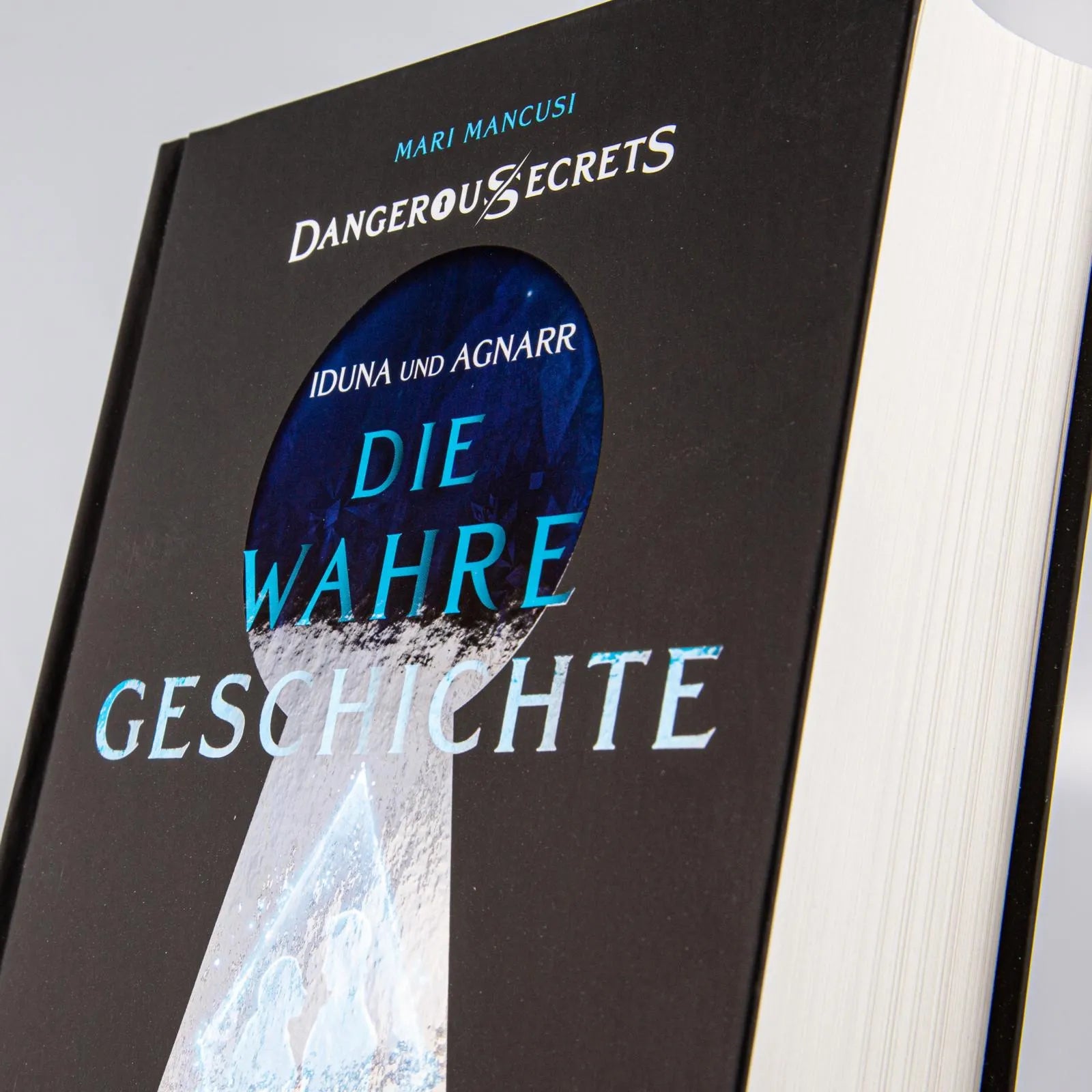Abbildung von 'Disney – Dangerous Secrets 1: Iduna und Agnarr: DIE WAHRE GESCHICHTE'