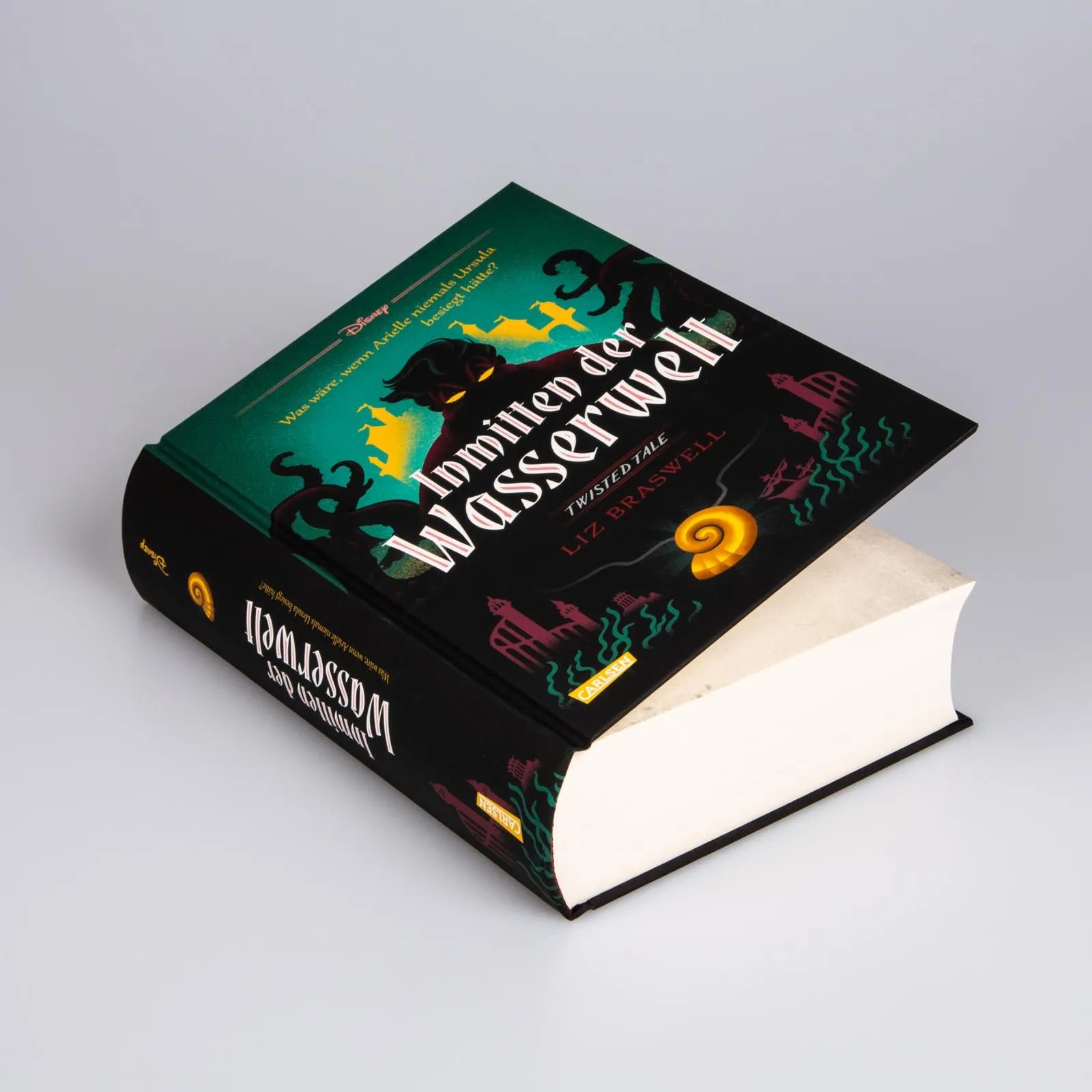 Abbildung von 'Disney. Twisted Tales: Inmitten der Wasserwelt'