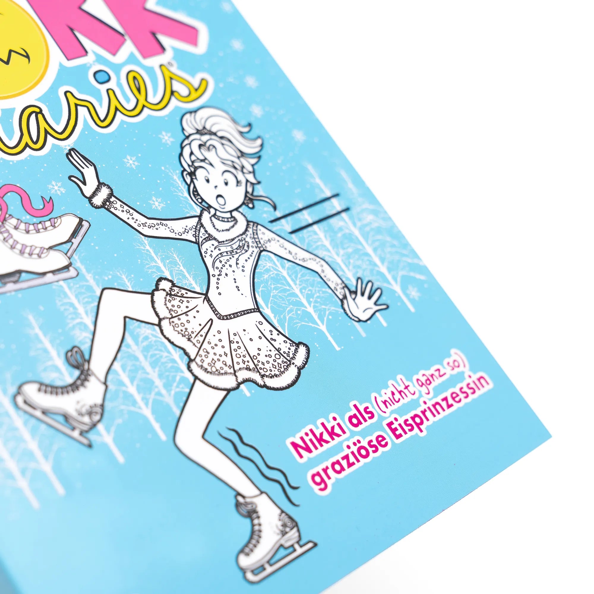 Detailansicht: DORK Diaries, Band 4: Nikki als (Taschenbuch)