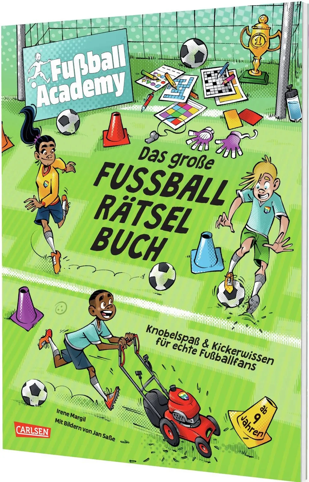 Cover: Fußball Academy: Das große Fußball-Rätselbuch (Taschenbuch) von Irene Margil