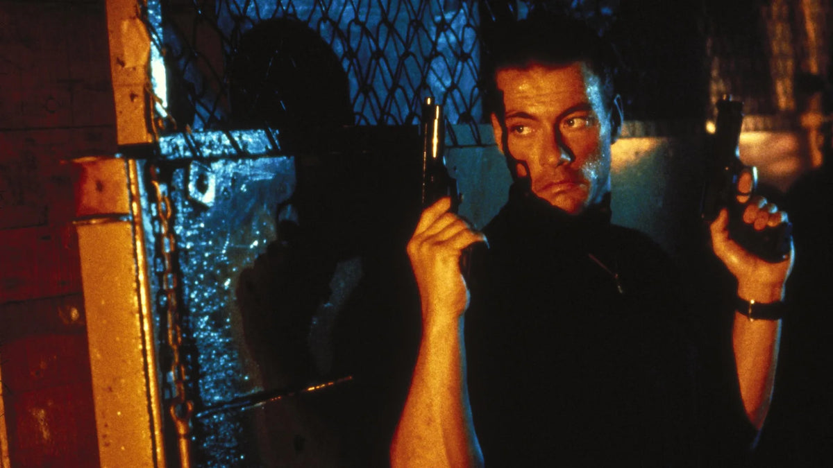 Filmszene 2 aus Geballte Ladung – Double Impact – 4K UHD Blu-ray