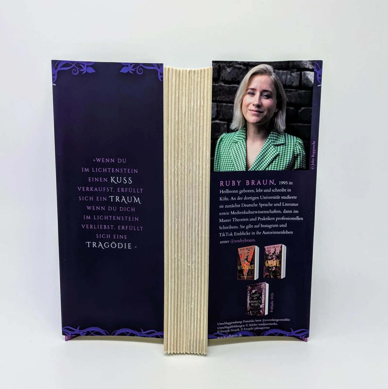 Detailansicht: Glory of Broken Dreams (Hardcover)
