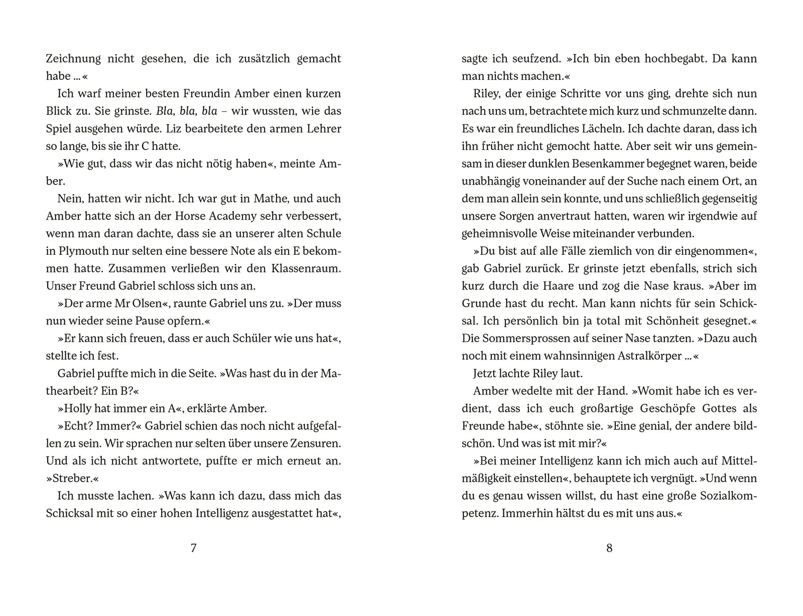 Produktansicht: Horse Academy – Stürmische Zeiten (Gebundene Ausgabe)