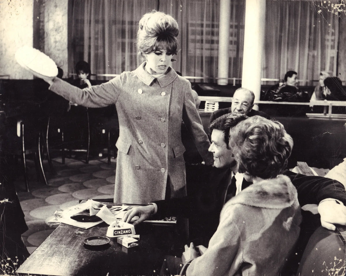 Filmszene 3 aus In Freiheit dressiert (La bride sur le cou) – Blu-ray