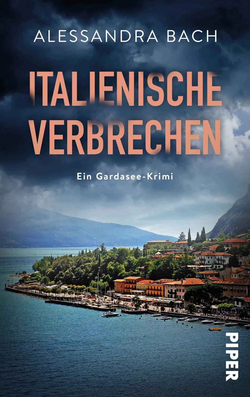 Buchcover von 'Italienische Verbrechen' - Taschenbuch von Alessandra Bach