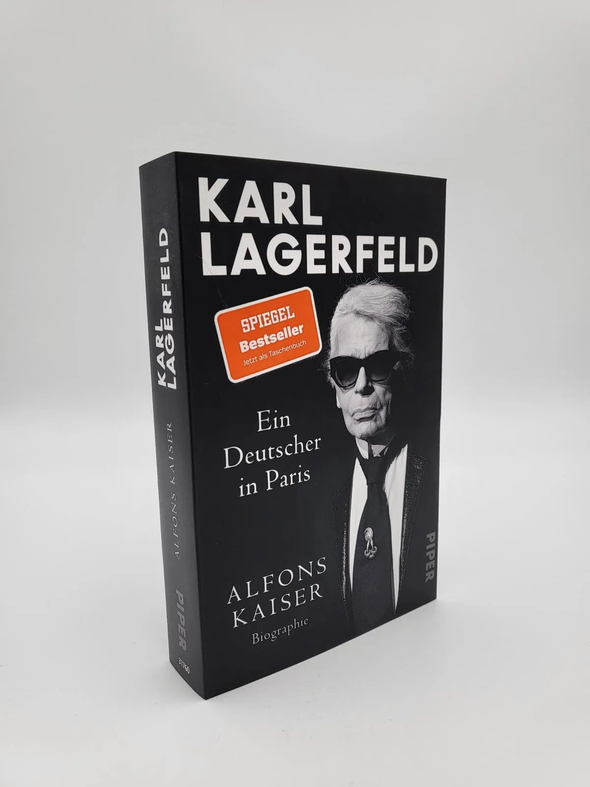 Innenansicht von 'Karl Lagerfeld' - Taschenbuch