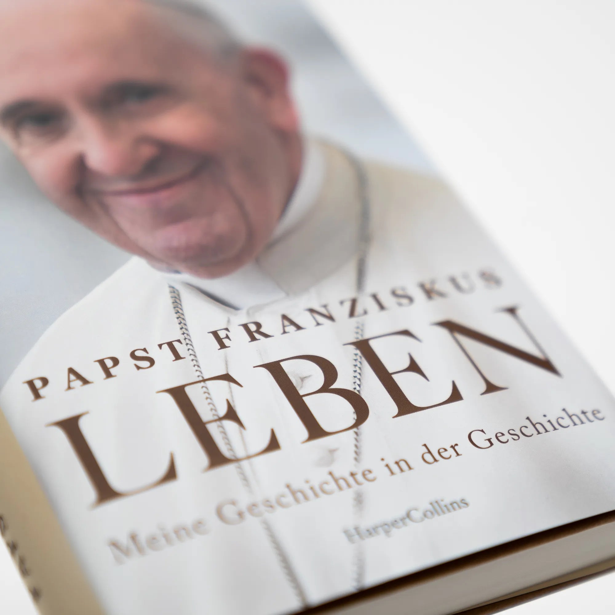 Abbildung von 'LEBEN. Meine Geschichte in der Geschichte'