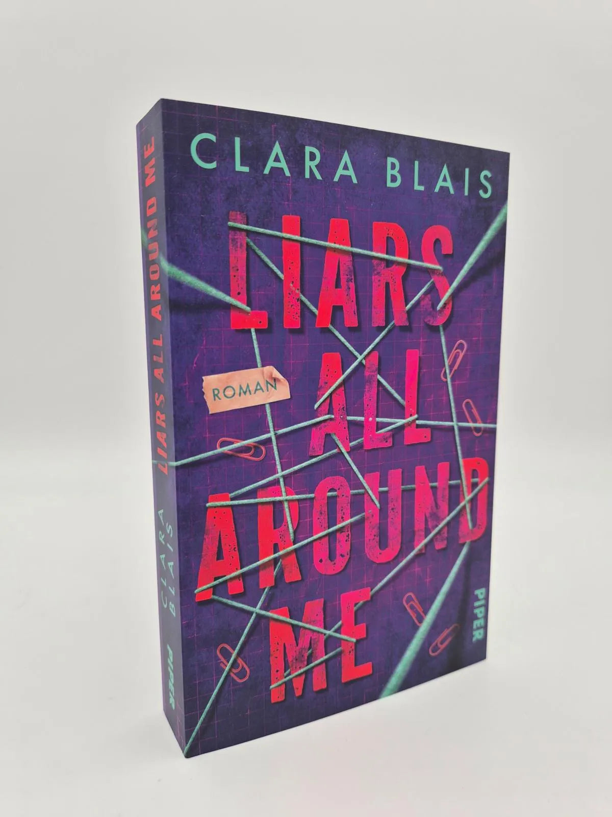 Detailansicht: Liars all around me (Taschenbuch)