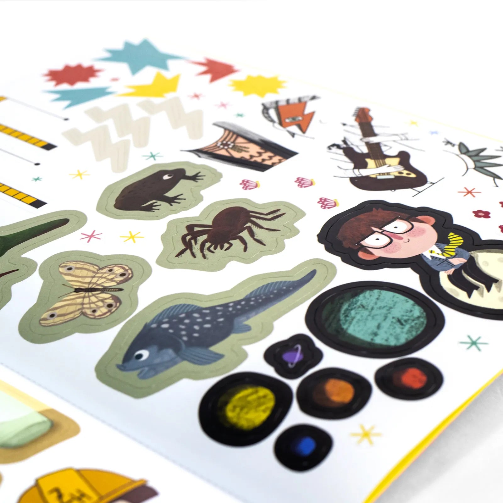 Detailansicht: Little People, BIG DREAMS – Sticker-Mitmach-Buch (Taschenbuch)