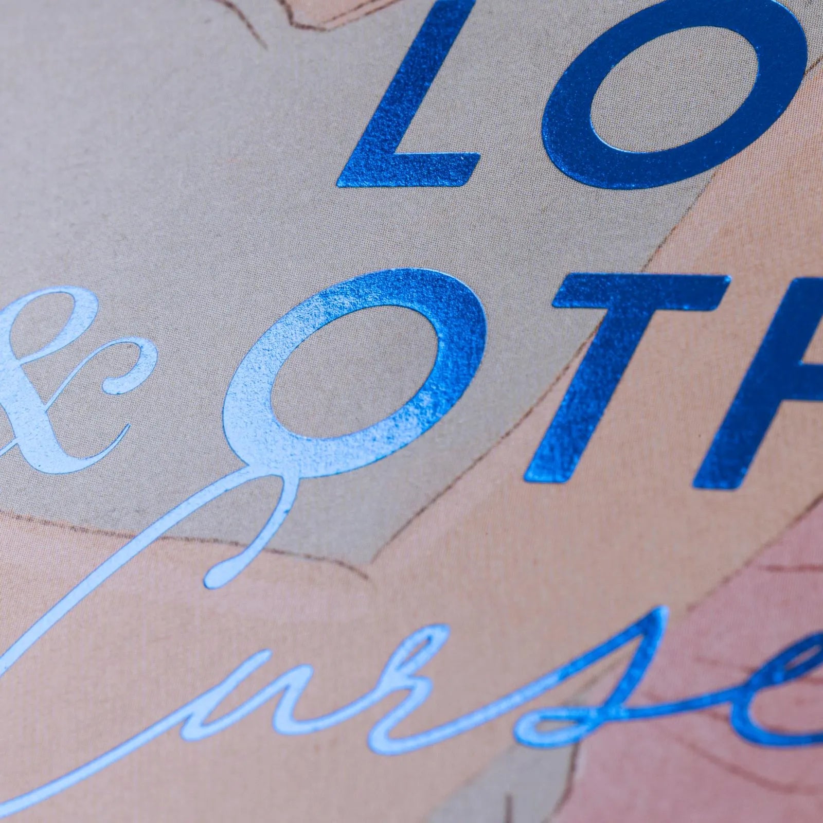 Abbildung von 'Love & Other Cursed Things'