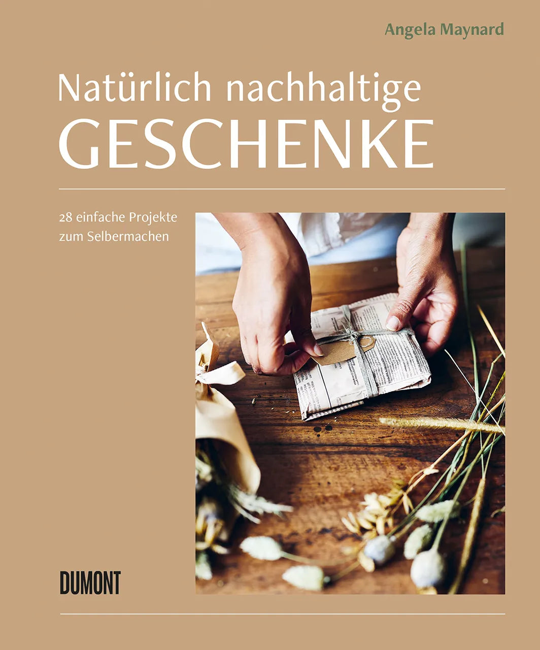 Buchcover von 'Natürlich nachhaltige Geschenke' - Gebundene Ausgabe von Angela Maynard