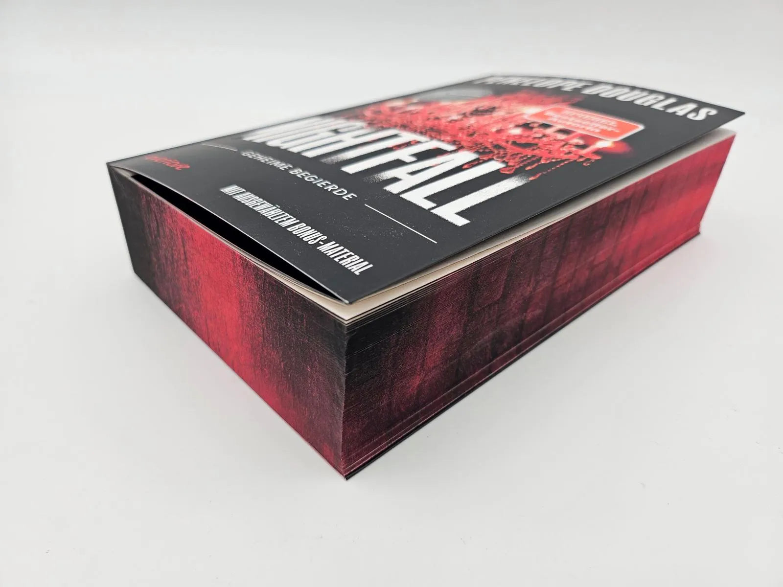 Detailansicht: Nightfall – Geheime Begierde (Paperback)