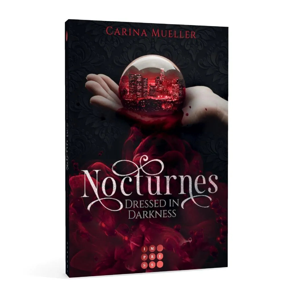 Carina Mueller - Nocturnes. Dressed in Darkness