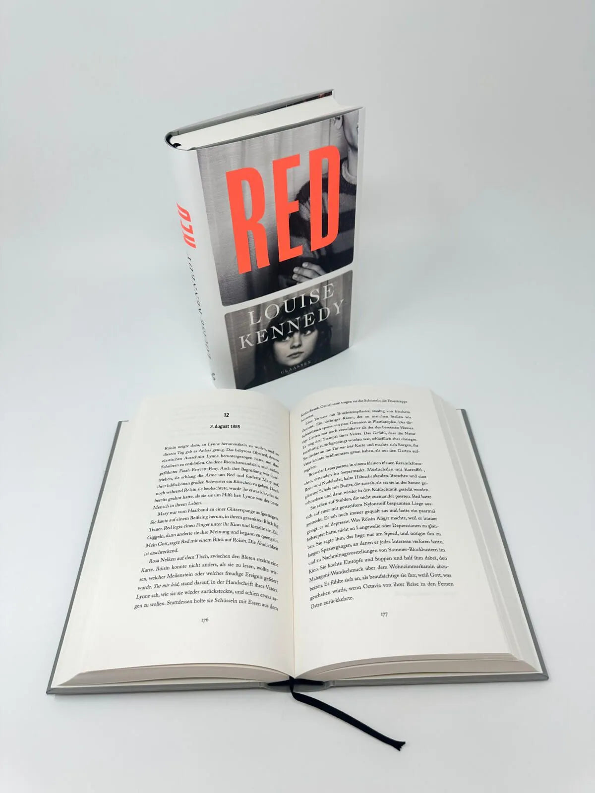 Detailansicht: Red (Hardcover)