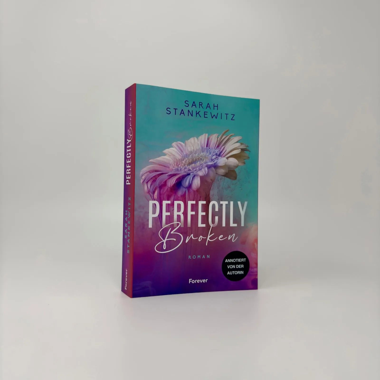 Produktansicht: Perfectly Broken (Paperback)
