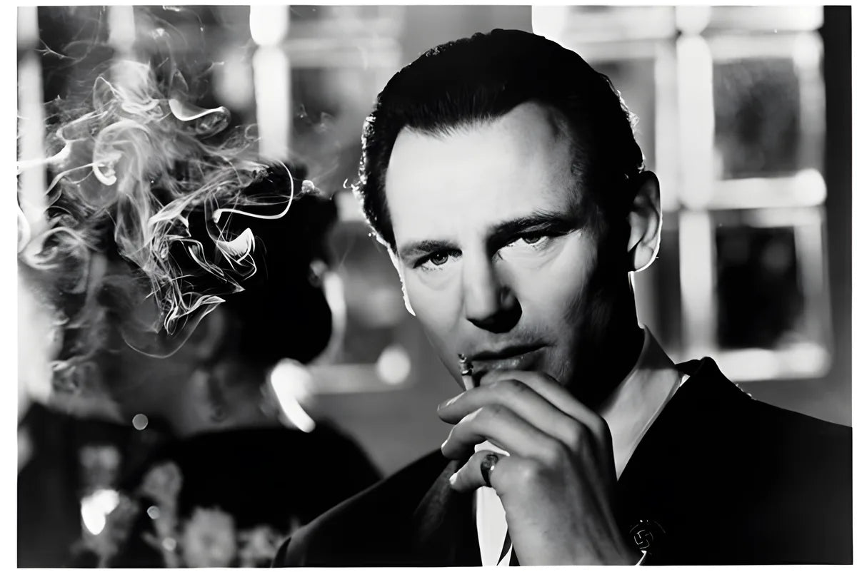 Filmszene 1 aus Schindlers Liste (Steelbook) – 4K UHD Blu-ray. Regie: Steven Spielberg