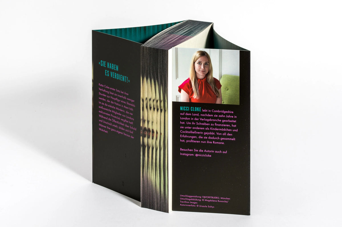 Detailansicht: Sie war es. Sie war es nicht. (Paperback)
