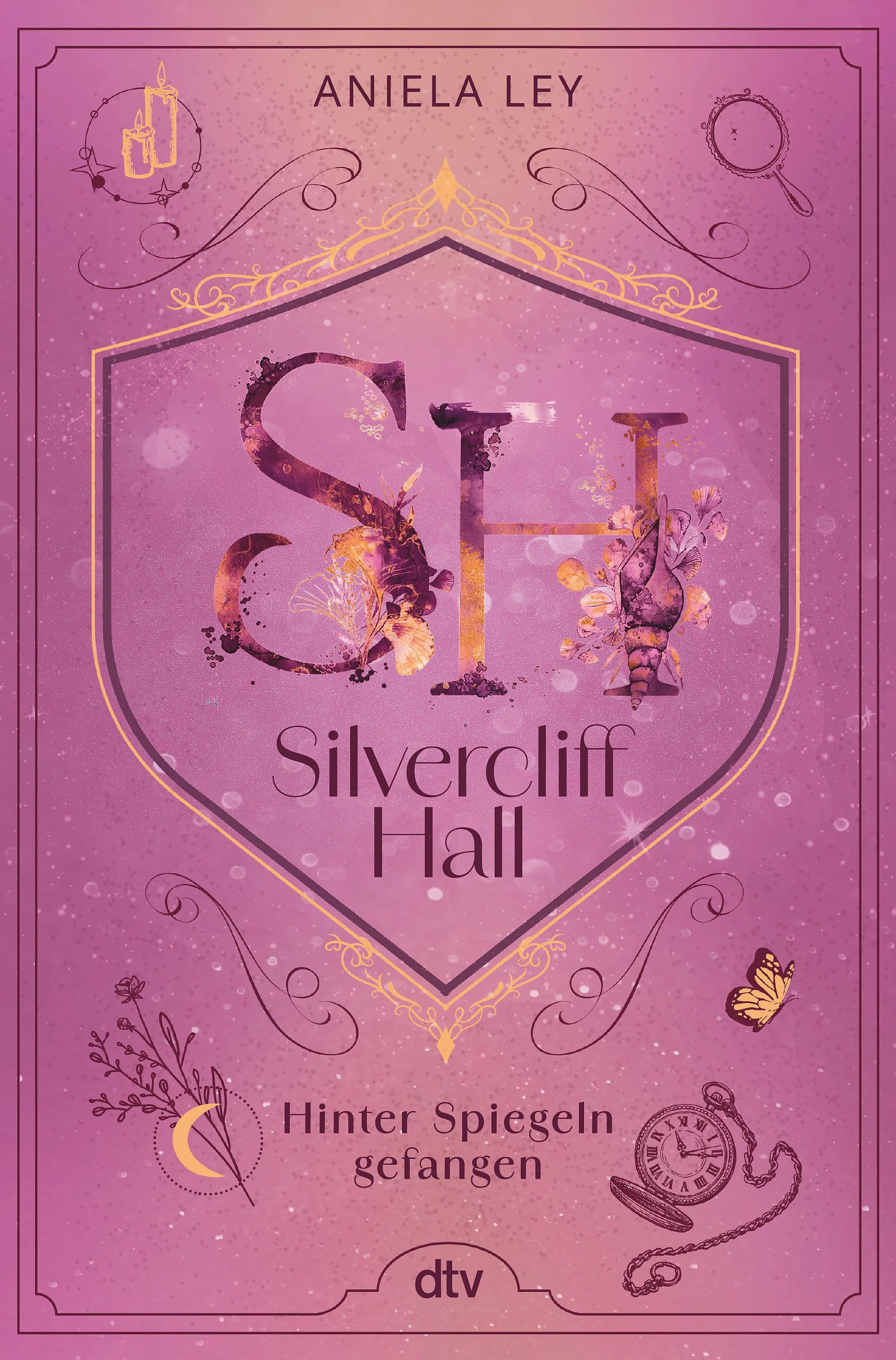 Cover: Silvercliff Hall – Hinter Spiegeln gefangen (E-Book) von Aniela Ley