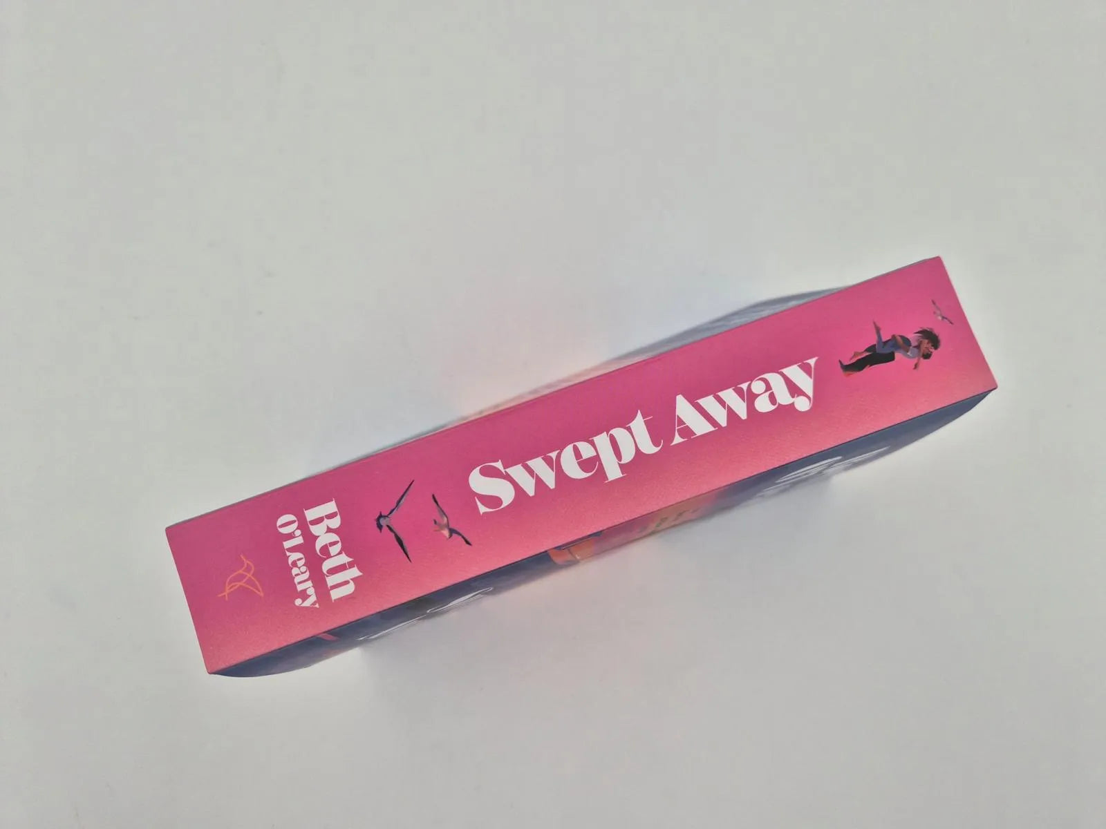 Detailansicht: Swept away – Nach dieser Nacht ist Abtauchen unmöglich (Paperback)