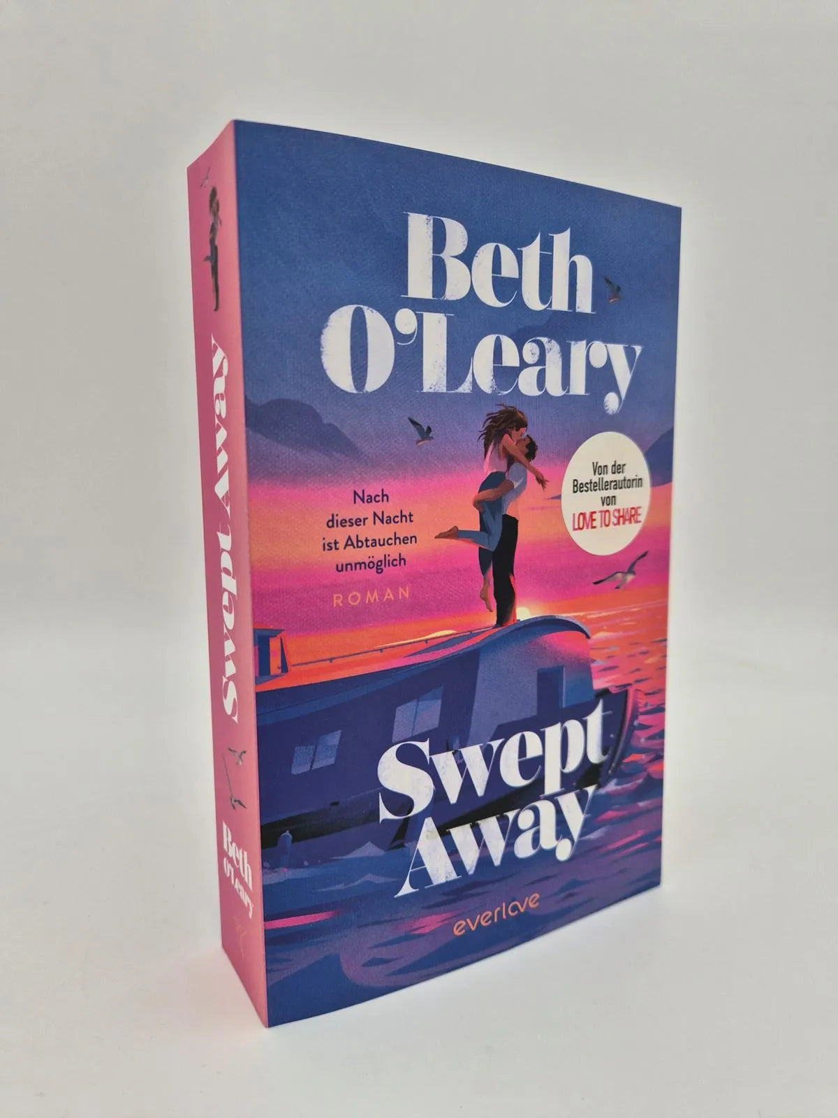 Detailansicht: Swept away – Nach dieser Nacht ist Abtauchen unmöglich (Paperback)
