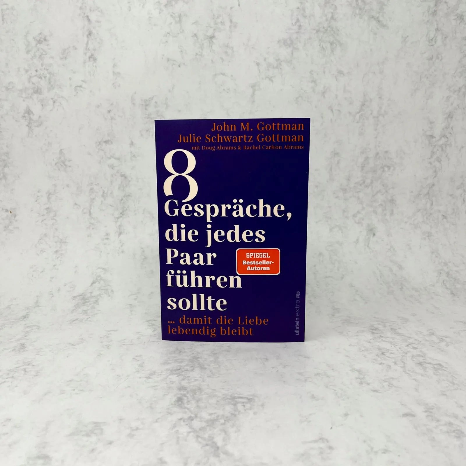 Abbildung von '8 Gespräche, die jedes Paar führen sollte, ...'