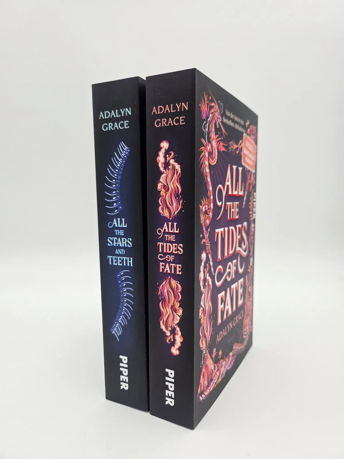 Abbildung von 'All the Tides of Fate'