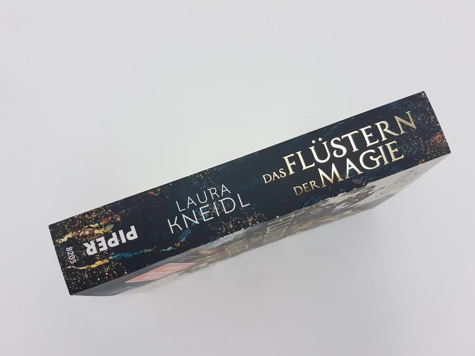 Abbildung von 'Das Flüstern der Magie'