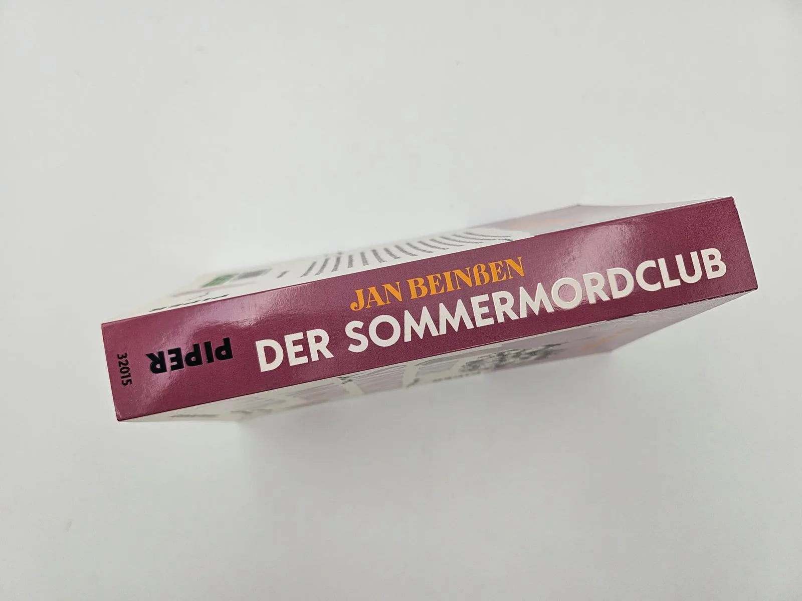 Abbildung von 'Der Sommermordclub'