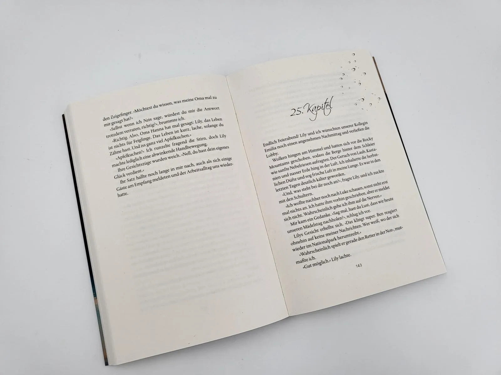 Abbildung von 'Where the Fireflies Dance'