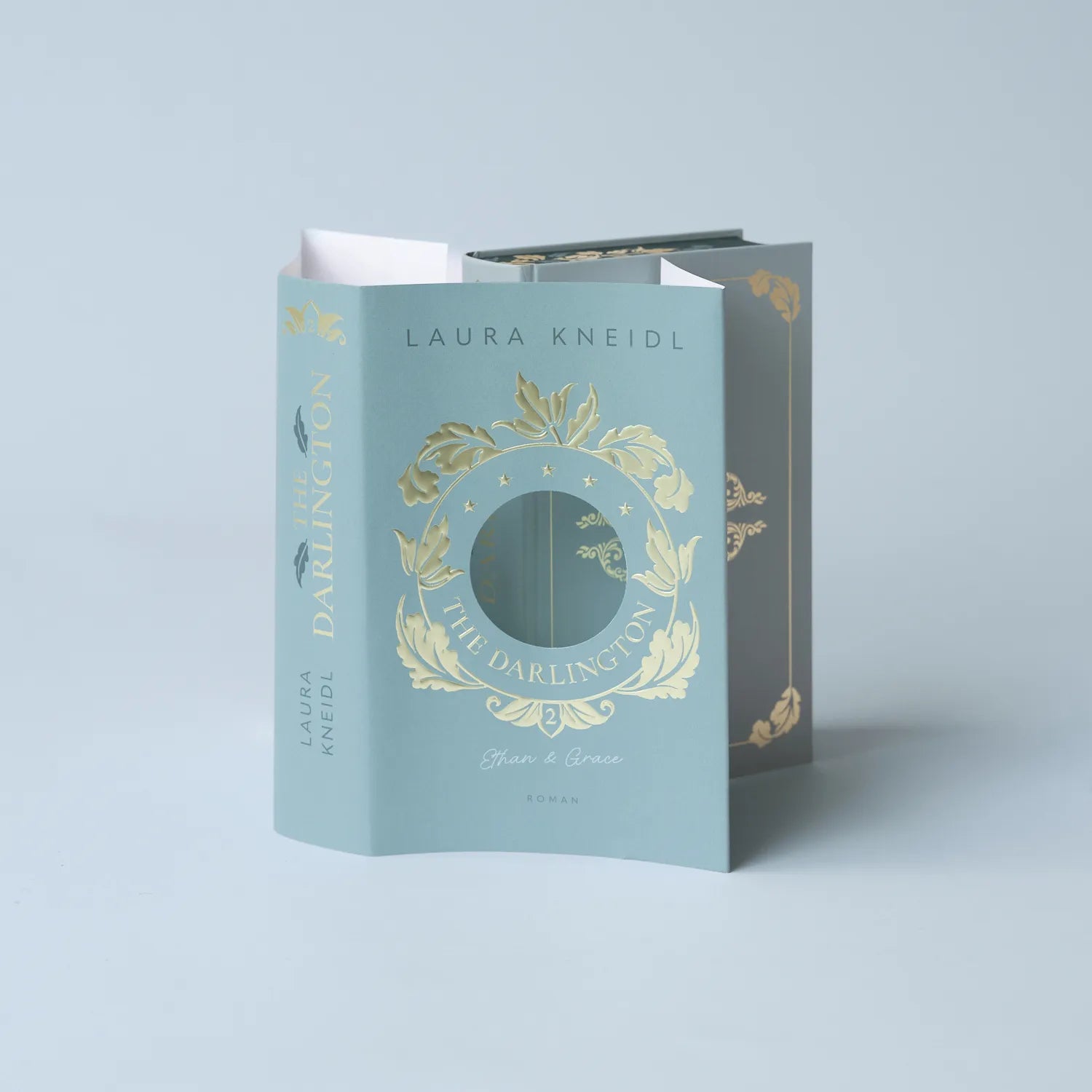 Detailansicht: The Darlington - Ethan & Grace (Hardcover)