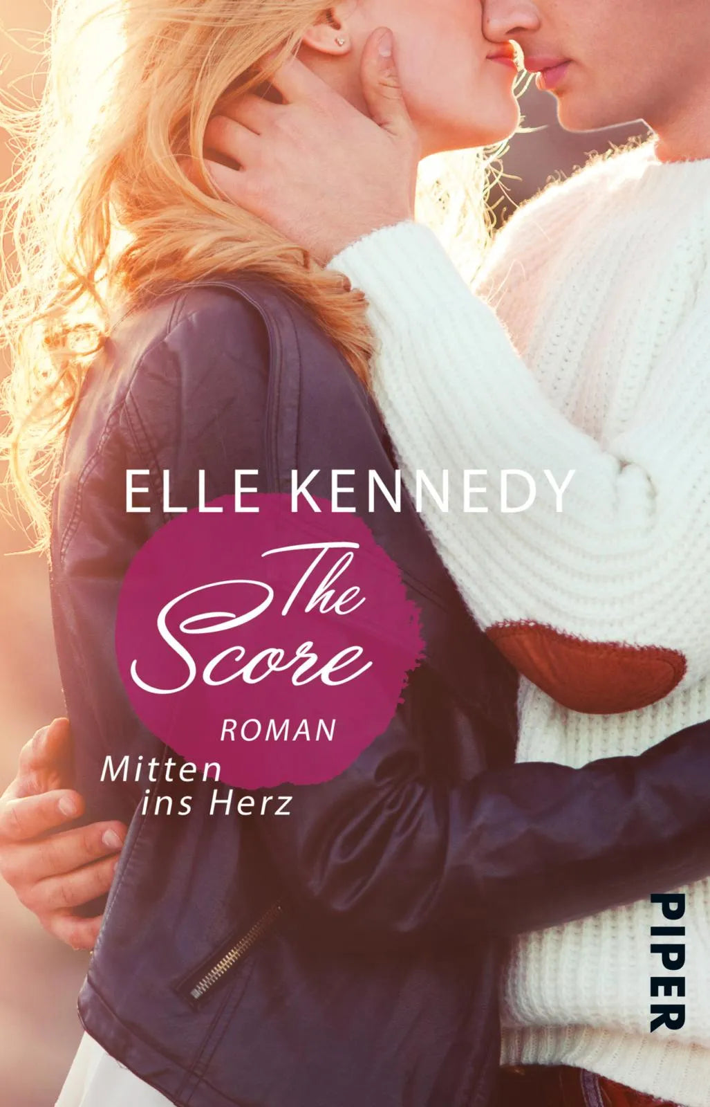 Buchcover von 'The Score – Mitten ins Herz' - Taschenbuch von Elle Kennedy