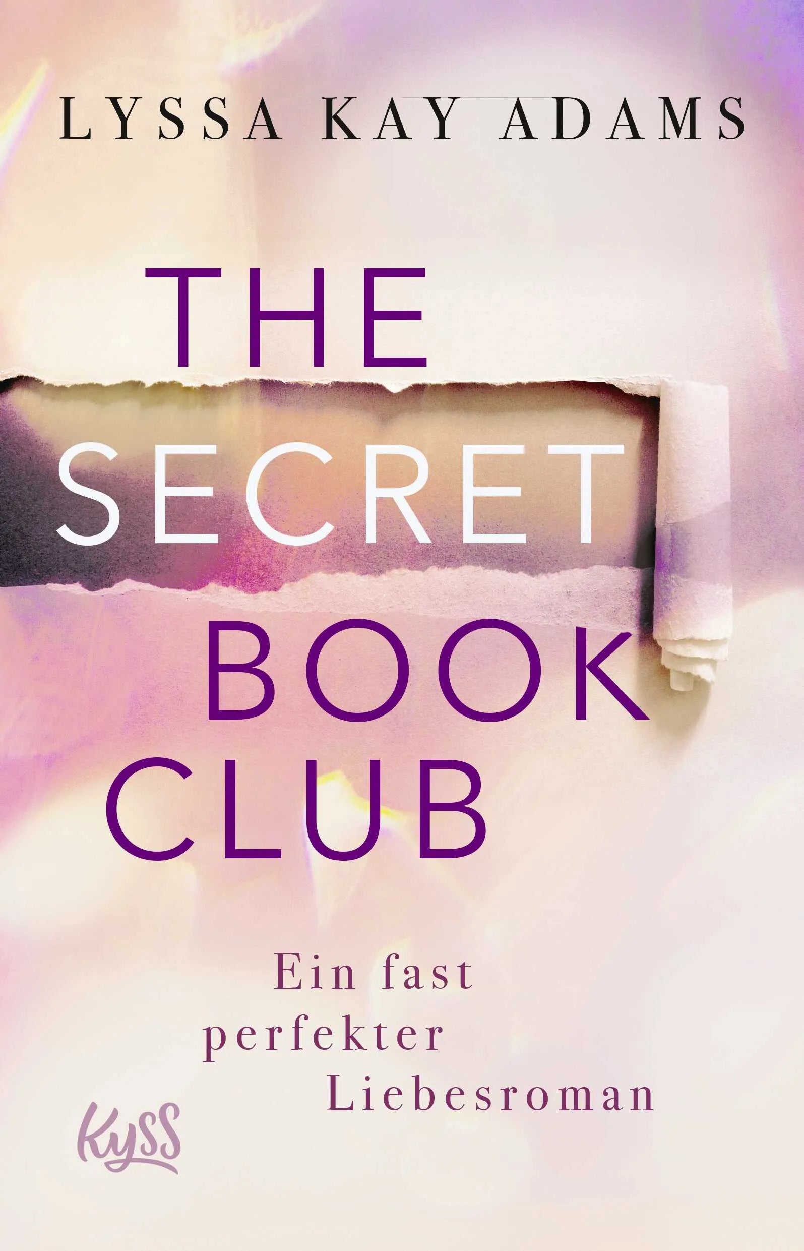 Buchcover von 'The Secret Book Club – Ein fast perfekter Liebesroman' - Paperback von Lyssa Kay Adams