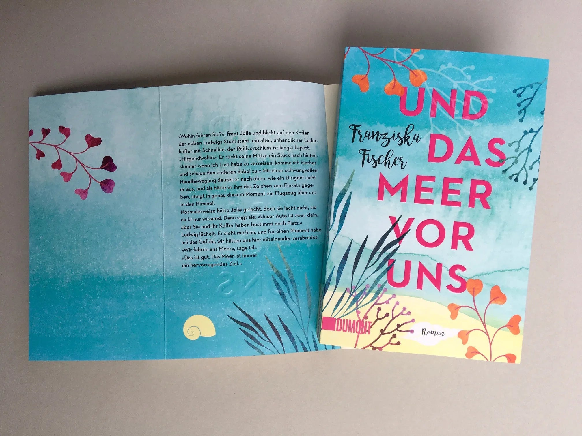 Produktansicht: Und das Meer vor uns (Taschenbuch)