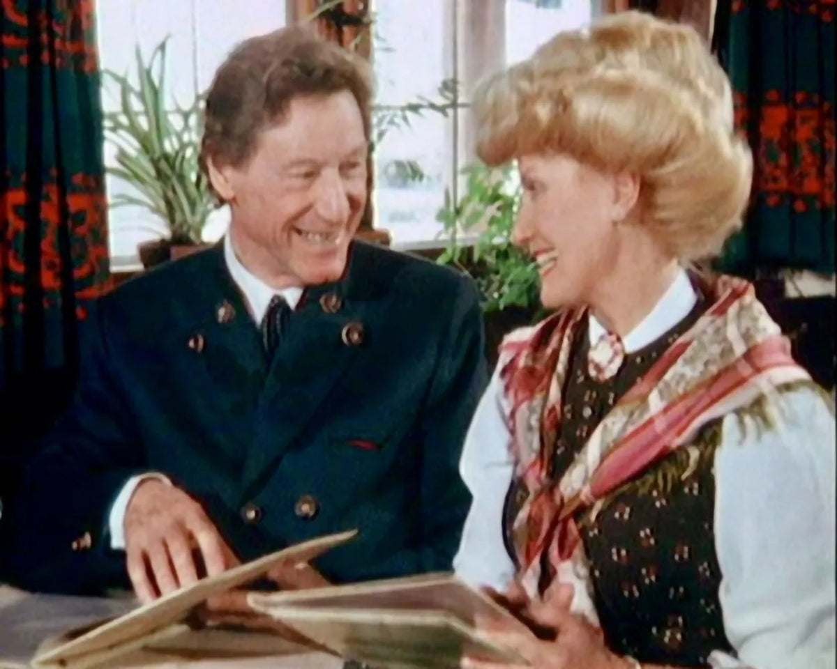 Filmszene 3 aus Und die Tuba bläst der Huber, Staffel 2 – DVD