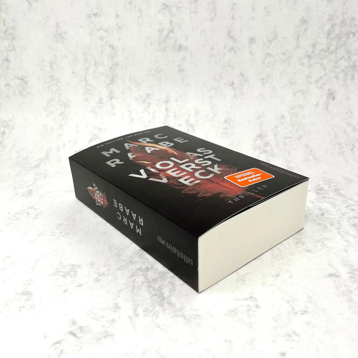 Detailansicht: Violas Versteck (Paperback)