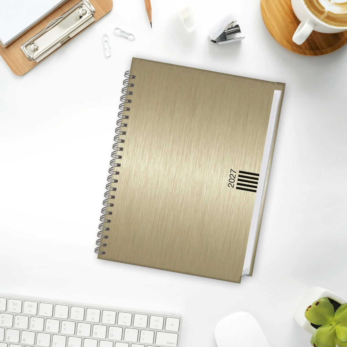 Wochen-Cheftimer A5, Alu gold 2027 – Ansicht